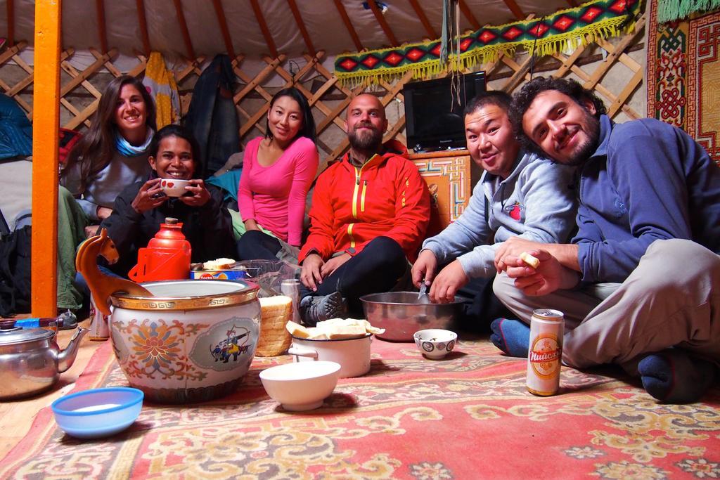 Top Tour & Guesthouse Mongolia أولان باتور المظهر الخارجي الصورة