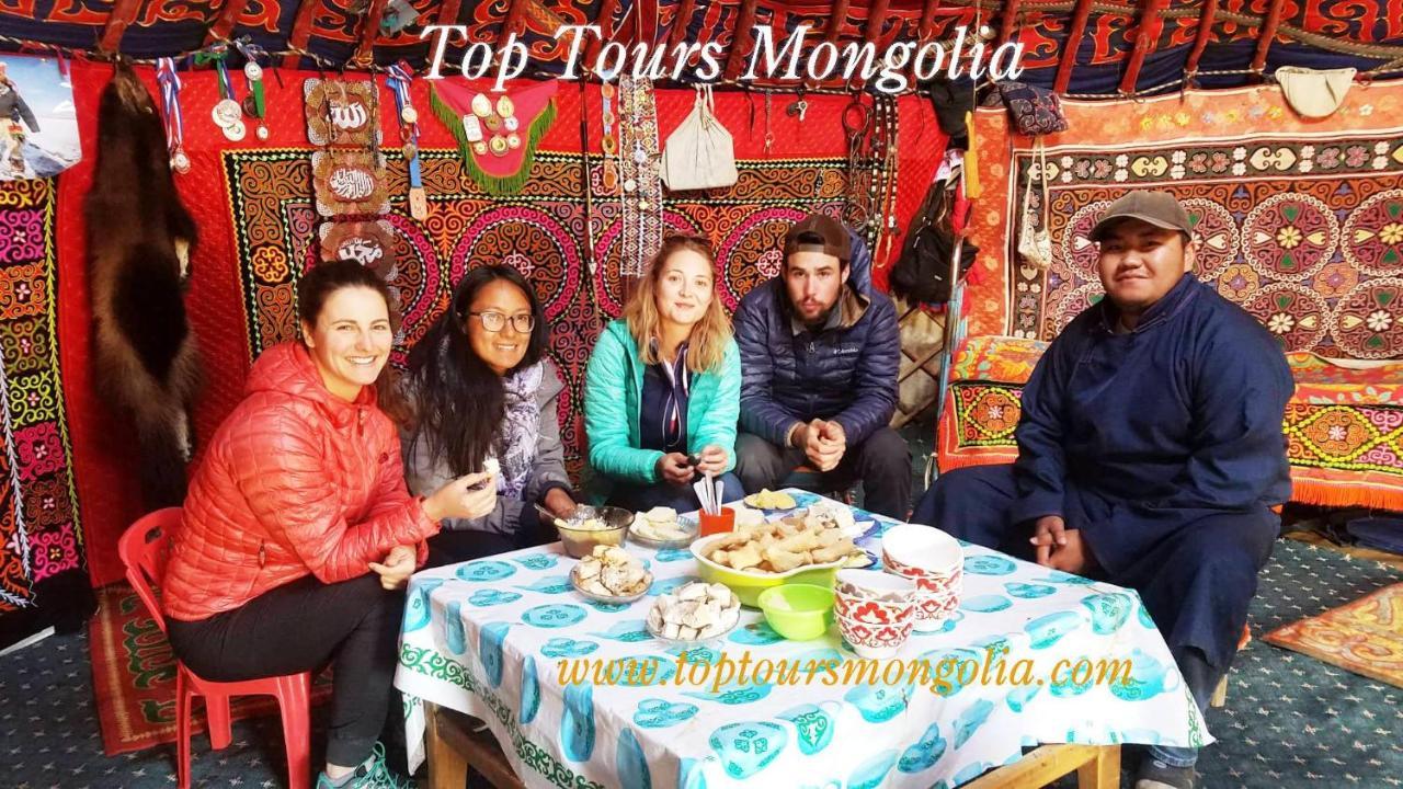 Top Tour & Guesthouse Mongolia أولان باتور المظهر الخارجي الصورة